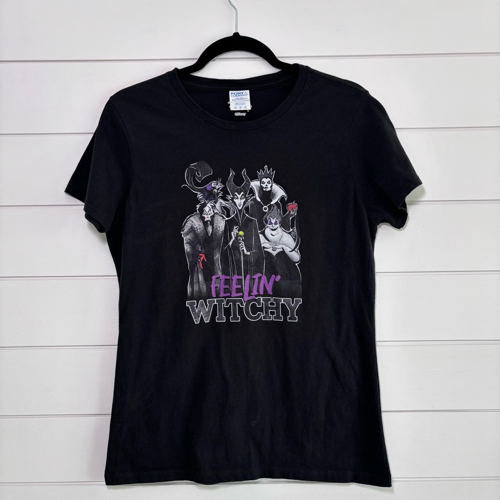 Disney Black Graphic Women's Tee with Witchy Villains Design. Size M